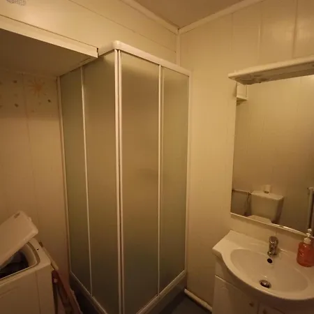 Location - Le Dore *